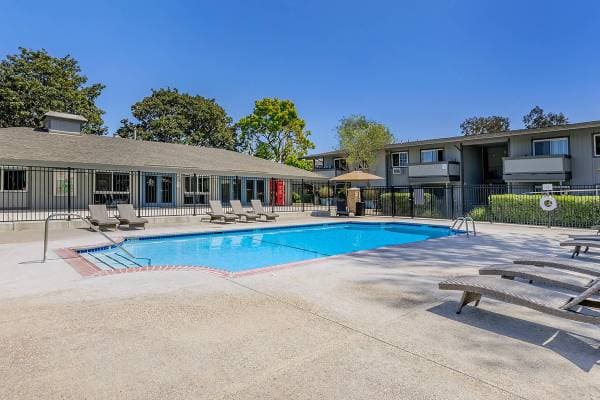 1BR/1BA Apartment on Stokes Street · San Jose photo 1