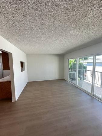 2BR/2BA Apartment · San Rafael photo 2