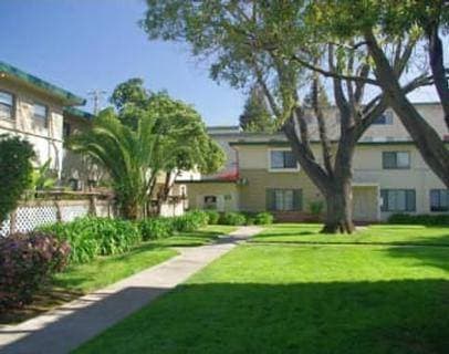 2BR/1BA Townhouse · San Leandro photo 5
