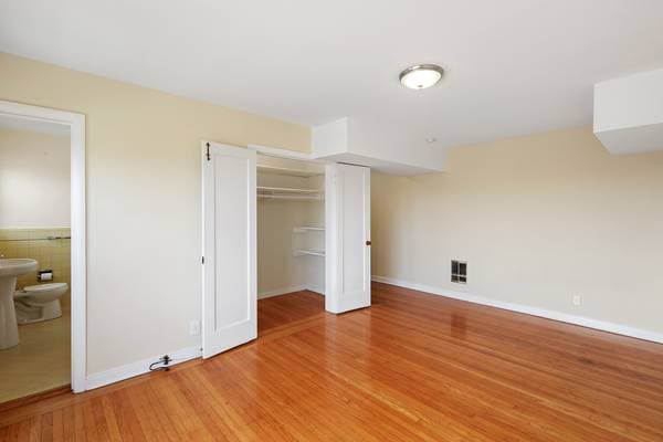 1BR/1BA Apartment · San Francisco photo 4
