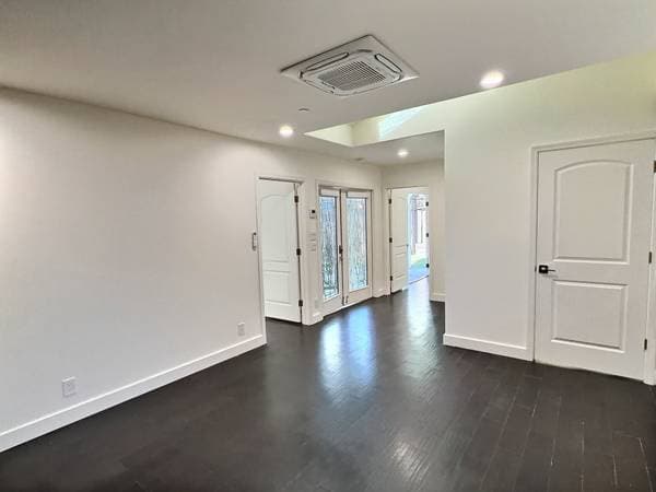 2BR/1BA Single Family House · Campbell photo 2