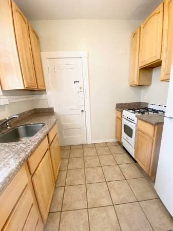 0BR/1BA Apartment on Pine · San Francisco photo 5