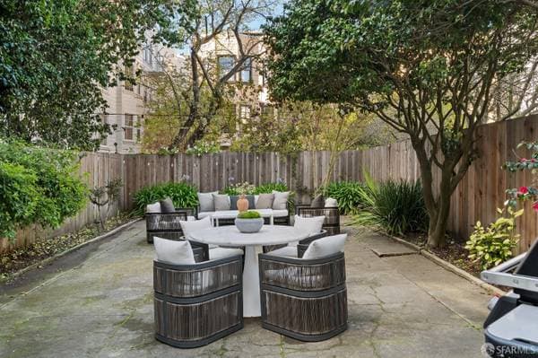 1BR/1BA Condo on Francisco Street · San Francisco photo 3