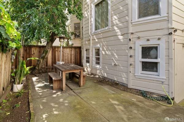 1BR/1BA Apartment on Octavia Street · San Francisco photo 1