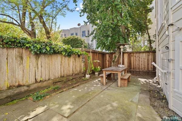 1BR/1BA Apartment on Octavia Street · San Francisco photo 2