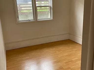 3BR/1BA Single Family House on Vicente St · San Francisco photo 2