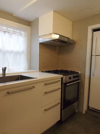 1BR/1BA In Law Adu on Arlington Ave · Berkeley photo 4