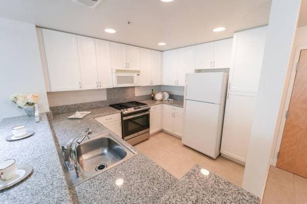 Condos on Stevens Creek Blvd · Cupertino photo 4