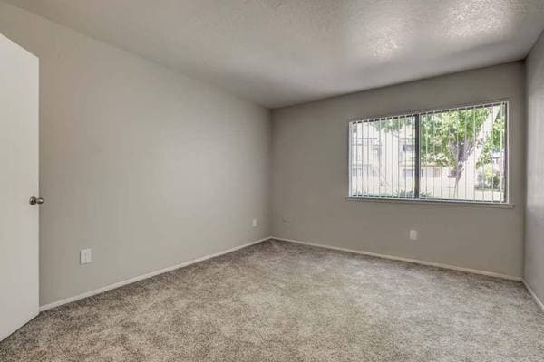 1BR/1BA Apartment on James Donlon Blvd · Antioch photo 1
