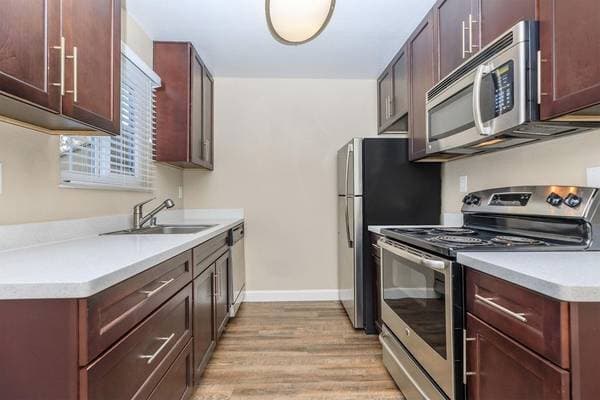1BR/1BA Apartment on Contra Costa Boulevard · Pleasant Hill photo 5