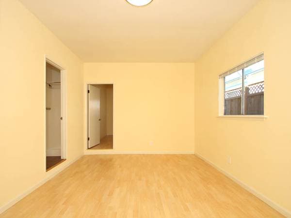 1BR/1BA Duplex · Santa Cruz photo 3