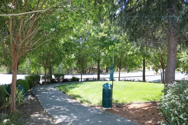 2BR/2BA Apartment on Round Barn Blvd · Santa Rosa photo 3