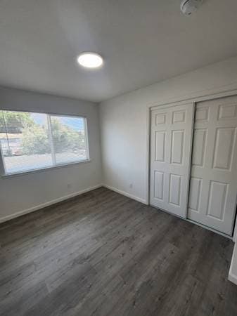 2BR/1BA Apartment on Line St. Near South · Hollister photo 2