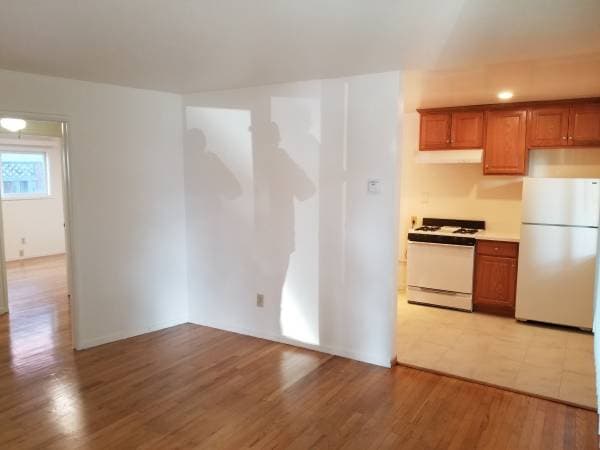 2BR/1BA Apartment on Woolsey Street · Berkeley photo 4