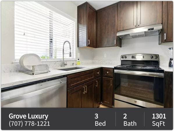 3BR/2BA Apartment on Lakeville Cir · Petaluma photo 3