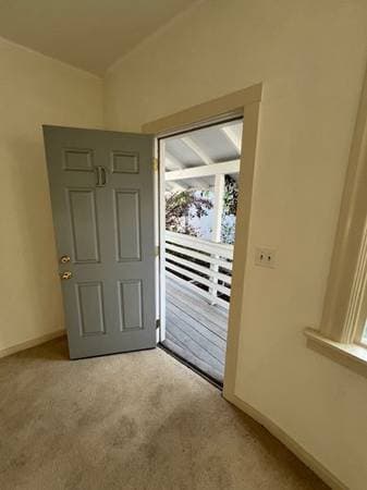 3BR/2BA Apartment · Oakland photo 4