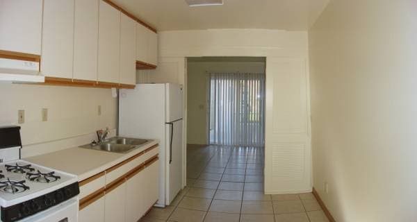 2BR/1BA Apartment · San Juan Bautista photo 4