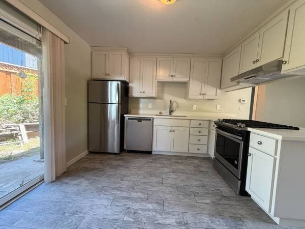 2BR/1BA Apartment on Capitola Rd - 14 · Santa Cruz photo 2