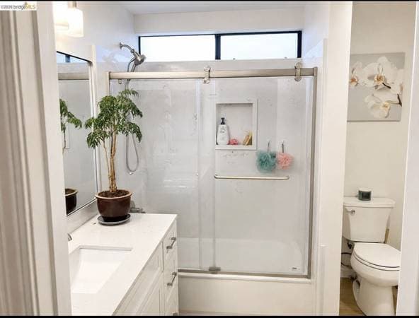 2BR/1BA Condo on Mountain Blvd · Oakland photo 5