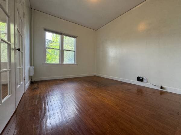 1BR/1BA Apartment on Walker · Oakland photo 2