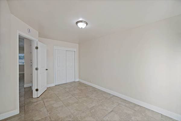 2BR/1BA Single Family House on 57th Avenue · Oakland photo 1