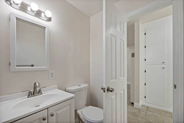 2BR/1BA Single Family House on 57th Avenue · Oakland photo 3
