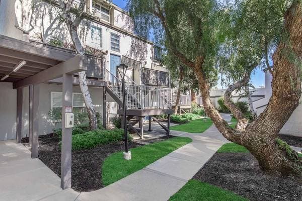 1BR/1BA Apartment on Contra Costa Boulevard · Pleasant Hill photo 4
