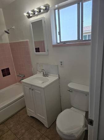 1BR/1BA Apartment on Tamarack Lane · Santa Clara photo 3