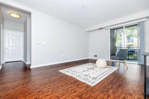 1BR/1BA Apartment on Schmidt Lane · El Cerrito photo 3
