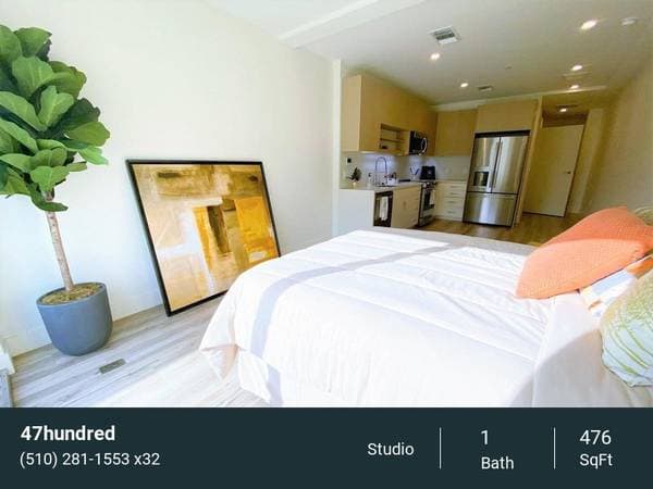 0BR/1BA Apartment on Telegraph Ave. · Oakland photo 1