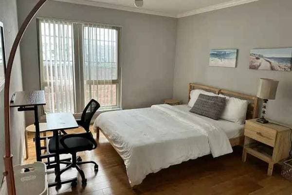 2BR/2BA Single Family House on Fairmount Ave · Oakland photo 2