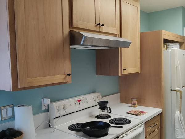 2BR/1BA Single Family House on Dolphin Dr · Aptos photo 4