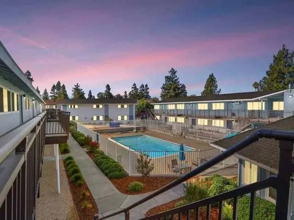 2BR/1BA Apartment on Grande Cir · Fairfield photo 4