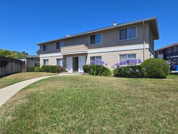 2BR/1BA Apartment on Parkington Ave · Sunnyvale photo 1