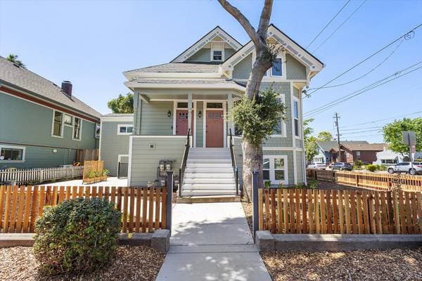 2BR/2BA Apartment on Lafayette St · Alameda photo 1
