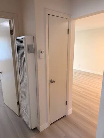 2BR/1BA Apartment · Burlingame photo 3