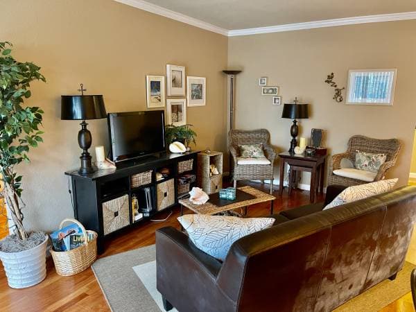 2BR/1BA Apartment · Walnut Creek photo 4
