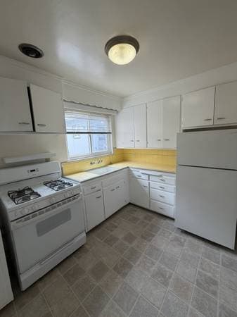 0BR/1BA Apartment on Warfiled · Oakland photo 3