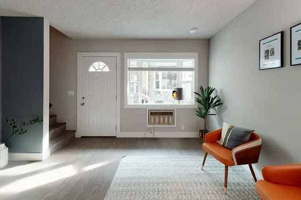1BR/1BA Other on Bellflower Ave · Mountain View photo 2