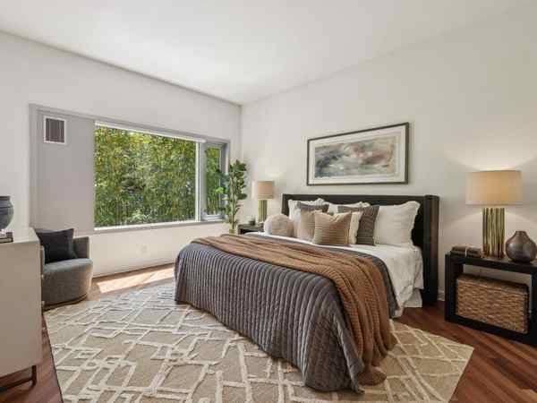 2BR/2BA Loft on King St · San Francisco photo 3