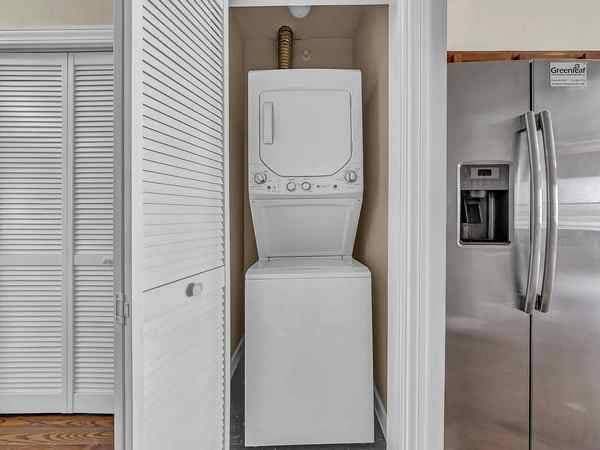1BR/1BA Apartment · Berkeley photo 5