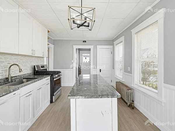 1BR/1BA Single Family House · Santa Clara photo 1