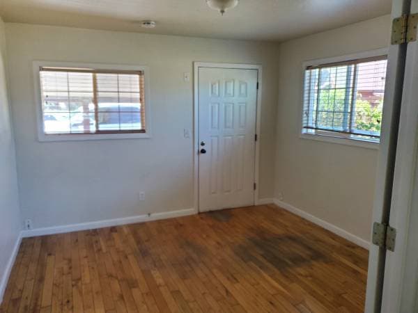 2BR/1BA Single Family House on Tuttle Ave · Watsonville photo 3
