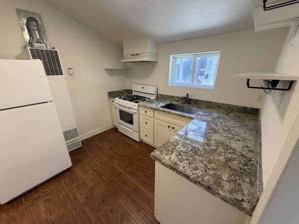 1BR/1BA In Law Adu on W Zayante Rd · Mount Hermon photo 3