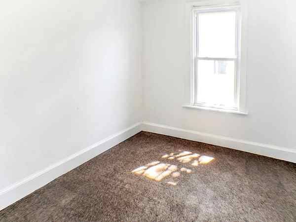 1BR/1BA Apartment · Redwood City photo 4