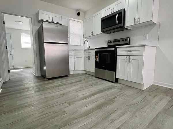 1BR/1BA Apartment · Daly City photo 2