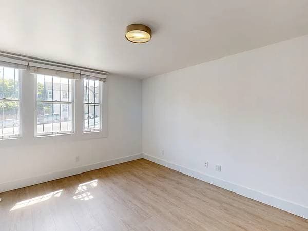 1BR/1BA Apartment on Webster St · San Francisco photo 2