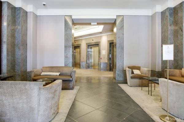 1BR/1BA Condo on 3rd St · San Francisco photo 4