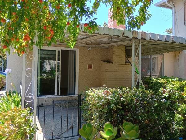 3BR/2BA Duplex · San Jose photo 2