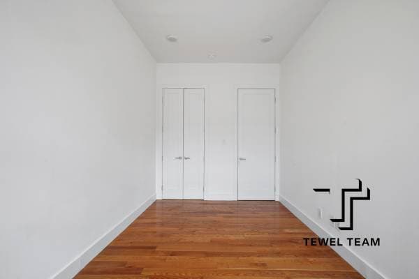 1BR/1BA Apartment on E 7th St · New York photo 5